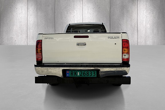 Toyota HiLux 5 of 5