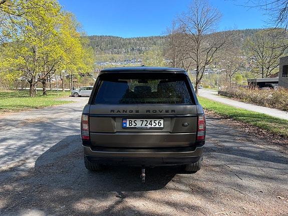 Land Rover Range Rover 10 of 21