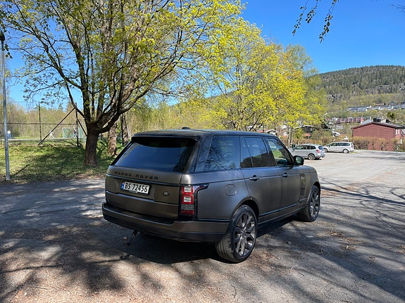 Land Rover Range Rover 9 of 21