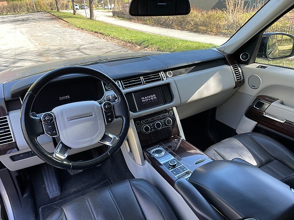 Land Rover Range Rover 20 of 21