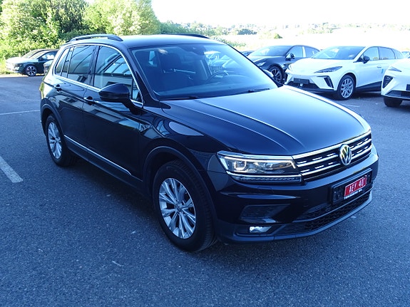 Volkswagen Tiguan 5 of 5