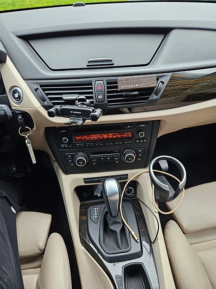 BMW X1 18 of 29