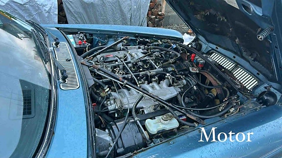 Jaguar XJ 11 of 16