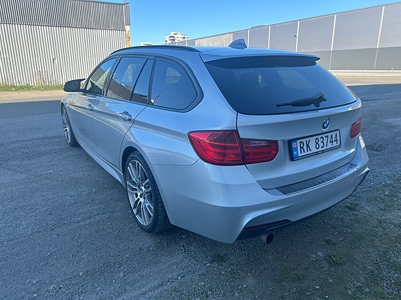 BMW 316i 5 of 5