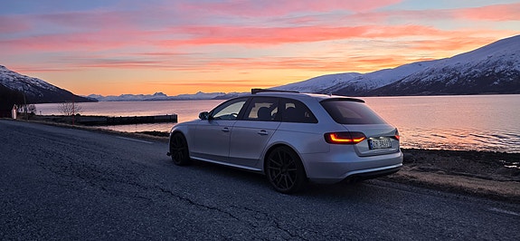 Audi A4 4 of 5