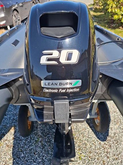 Suzumar DS 390 AL m/ 20 HK Suzuki el.start og el.tilt 4 takter 3 of 5