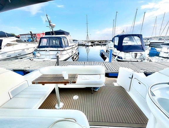 Sea Ray Sundancer 36 fots båt vurderes solgt 3 of 30
