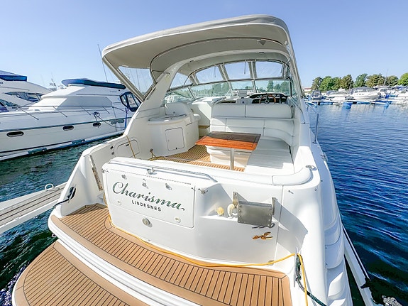 Sea Ray Sundancer 36 fots båt vurderes solgt 7 of 30