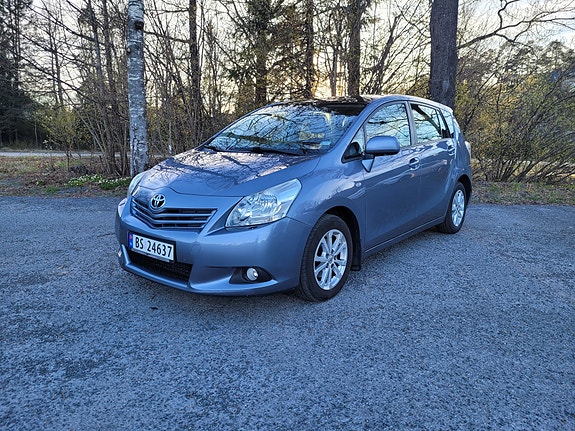 Toyota Verso 3 of 5