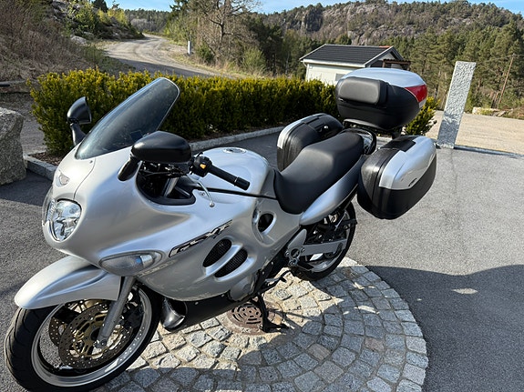 Suzuki GSX750F 12 of 18