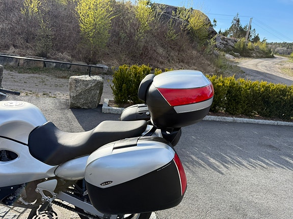 Suzuki GSX750F 13 of 18