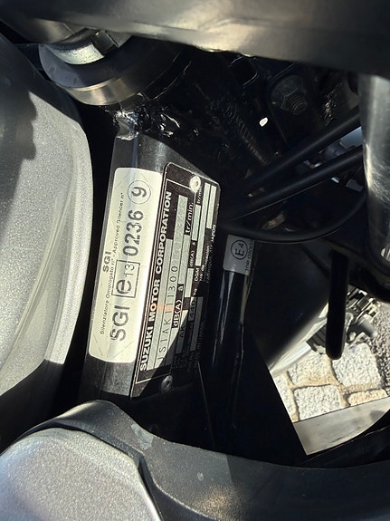 Suzuki GSX750F 17 of 18