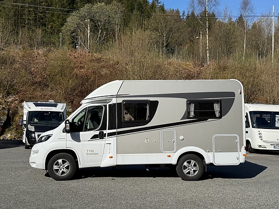 Carado T 135 // Ledig i høstferien! // Under 6 meter // Lithium // Sykkelstativ 8 of 22