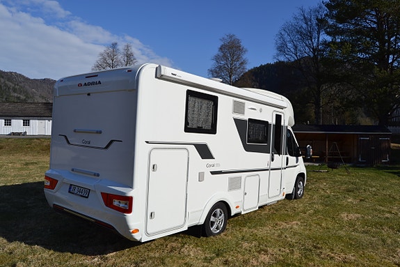 Adria Adria Coral Axess 600 SL 9 of 30