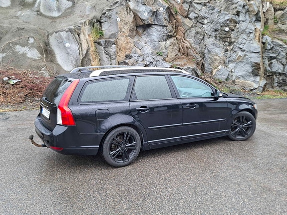 Volvo V50 6 of 26