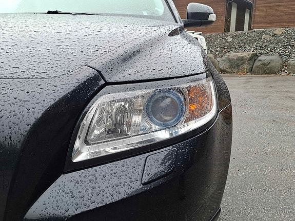 Volvo V50 5 of 26
