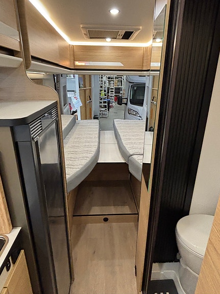 Dreamer D68 Exclusive, 180Hk Automat, Adaptiv cruise, 4250/3500kg. 14 of 20