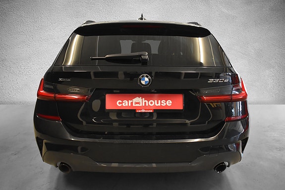 BMW 330e 5 of 5