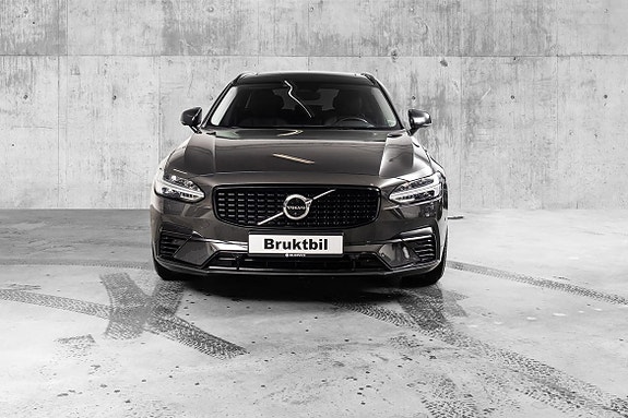 Volvo V90 3 of 5