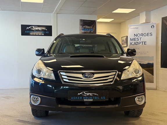 Subaru Legacy 4 of 5