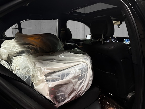Mercedes-Benz E250 26 of 30