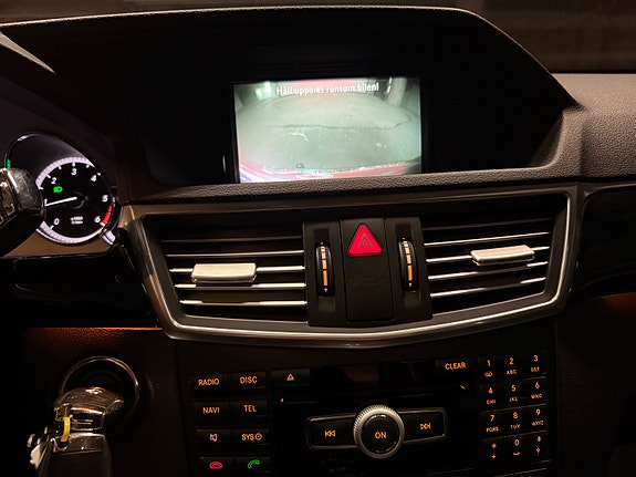 Mercedes-Benz E250 17 of 30