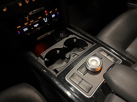 Mercedes-Benz E250 19 of 30