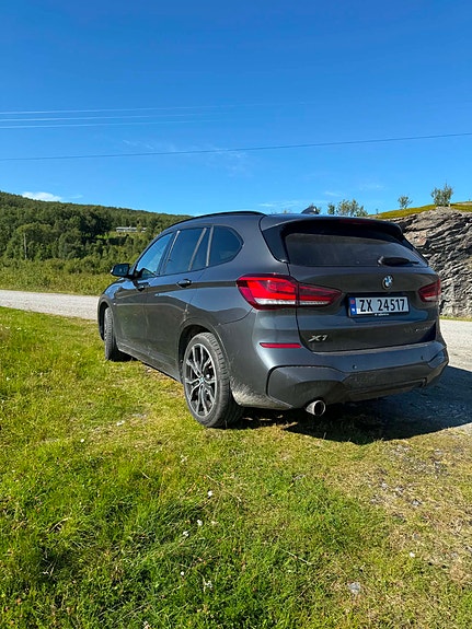 BMW X1 4 of 5