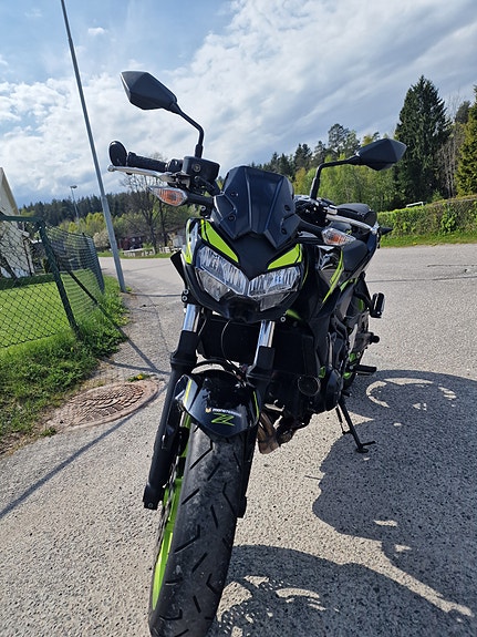 Kawasaki Z 650 4 of 5