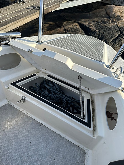 Buster Cabin 25 m/150 HK Yamaha - Mye utstyr - kun 411 timer 5 of 5