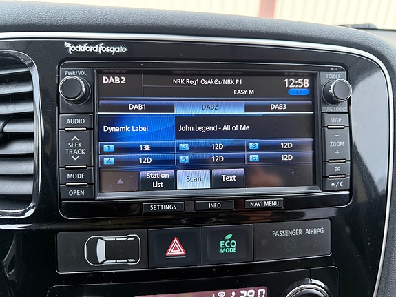 Mitsubishi Outlander 12 of 23
