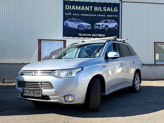 Mitsubishi Outlander 3 of 23