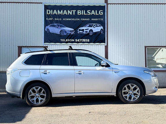 Mitsubishi Outlander 4 of 23