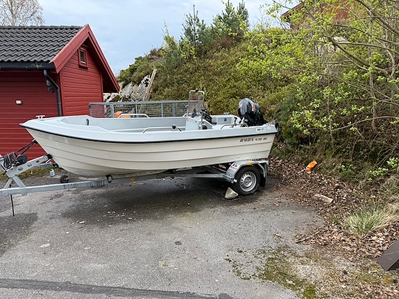 Grei båt på hytta  - pris inklusive henger 2 of 4