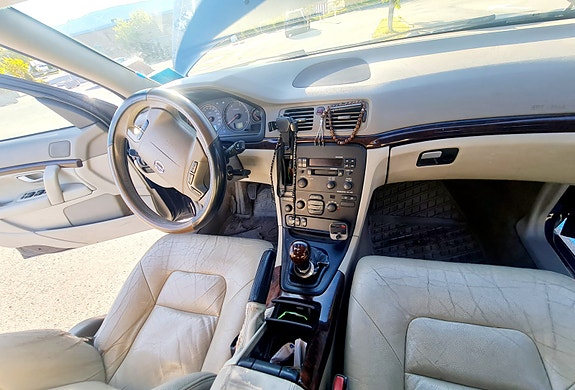 Volvo S80 6 of 8