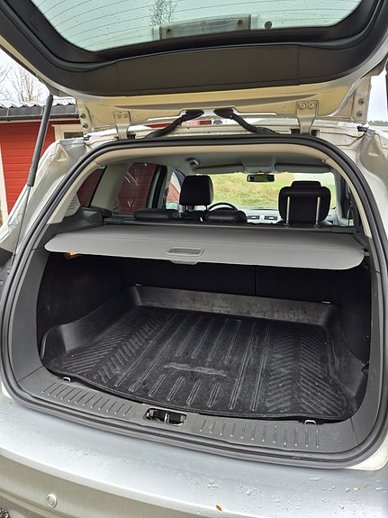 Ford Kuga 7 of 15