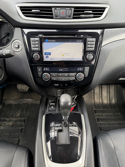 Nissan X-Trail 17 of 30
