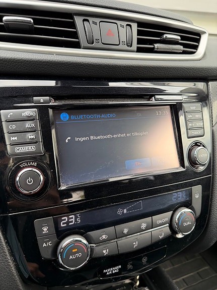 Nissan X-Trail 26 of 30
