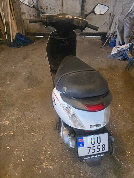 Piaggio ZIP 50 3 of 3