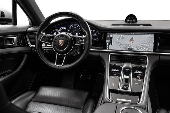 Porsche Panamera 30 of 30