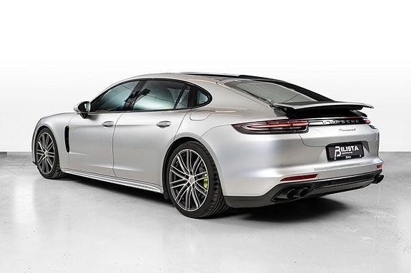 Porsche Panamera 6 of 30