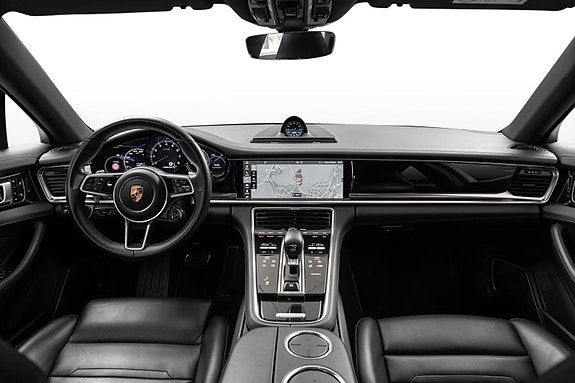 Porsche Panamera 24 of 30