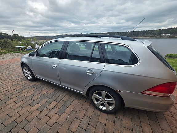 Volkswagen Golf VI 3 of 5