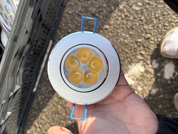 Product image 2 of 9