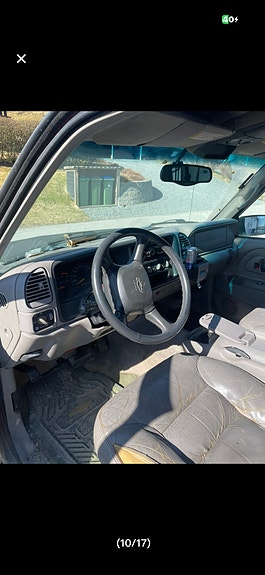 Chevrolet Tahoe 5 of 9