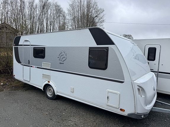 Knaus 560 Sport med trippel køye