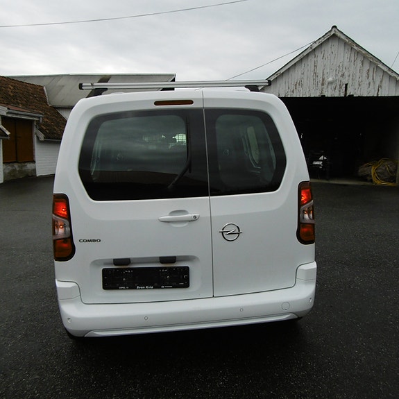 Opel Combo 4 of 30