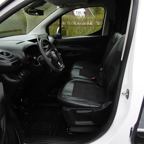 Opel Combo 18 of 30