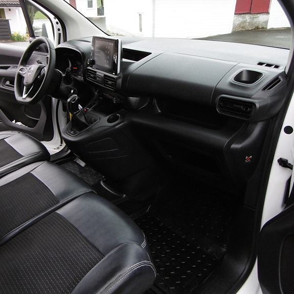 Opel Combo 24 of 30
