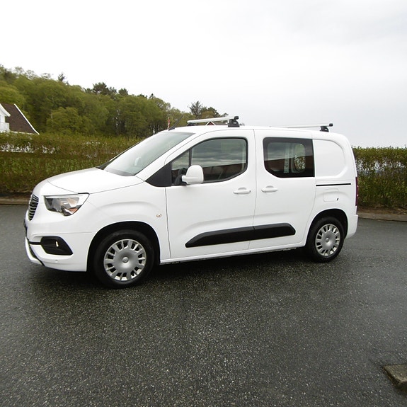 Opel Combo 2 of 30